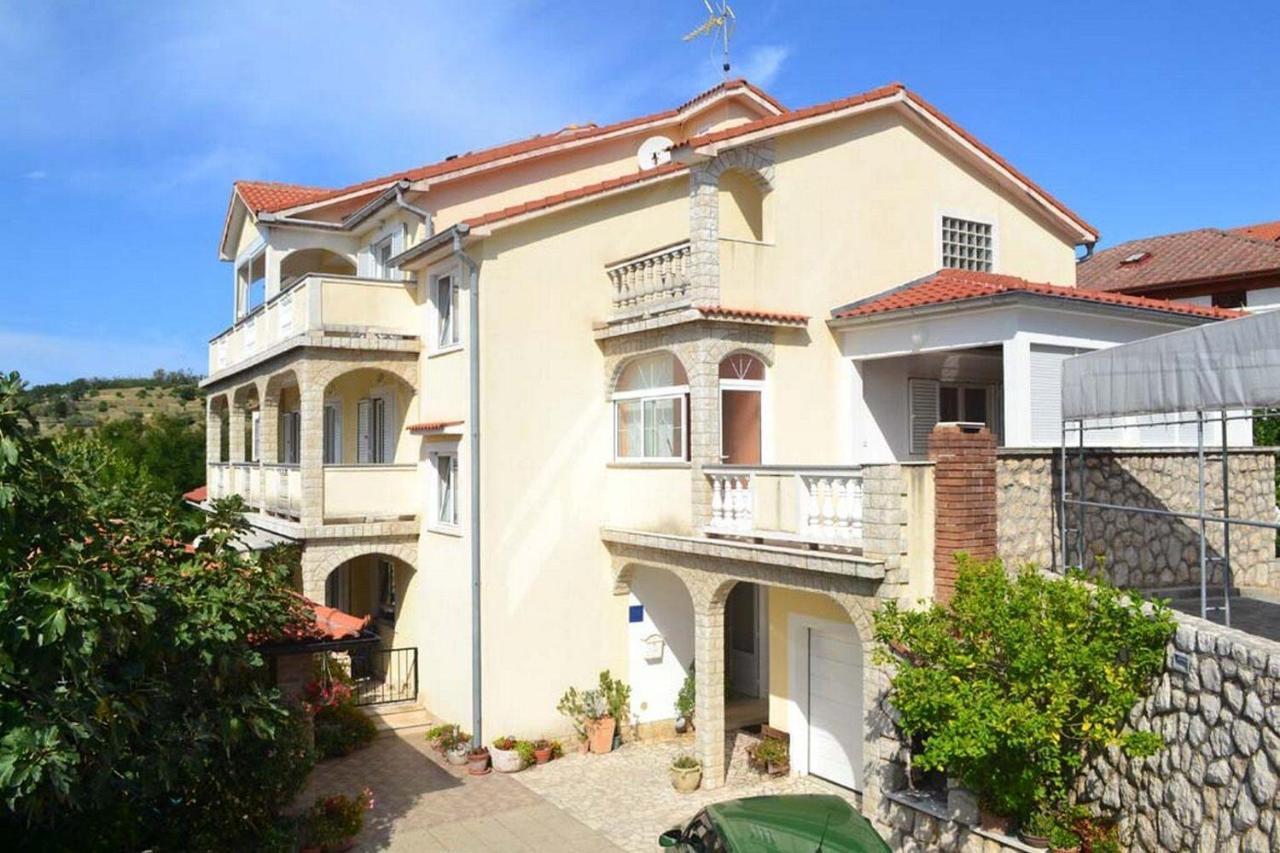 Apartments Miranda Лопар Экстерьер фото