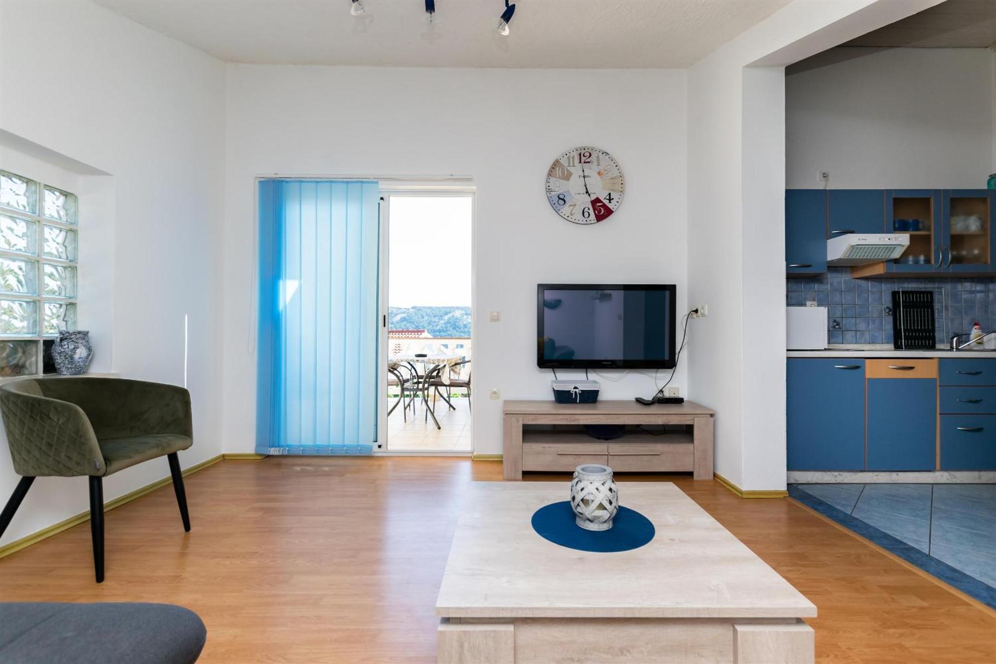 Apartments Miranda Лопар Экстерьер фото