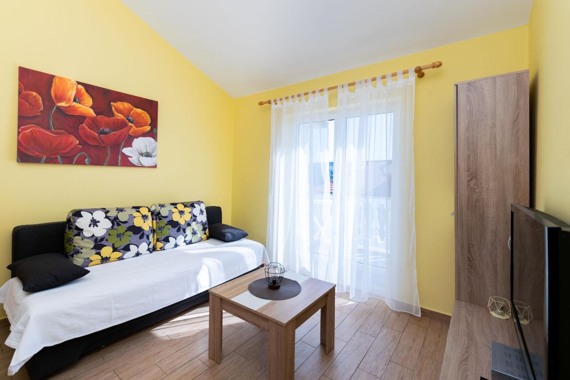 Apartments Miranda Лопар Экстерьер фото